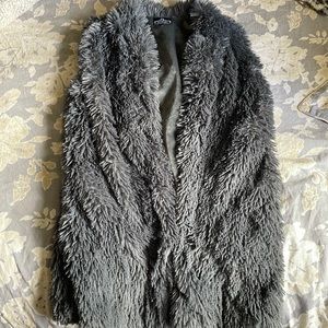 Fur vest